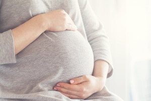 Άνοιξε η πλατφόρμα για την επέκταση της παροχής επιδόματος μητρότητας