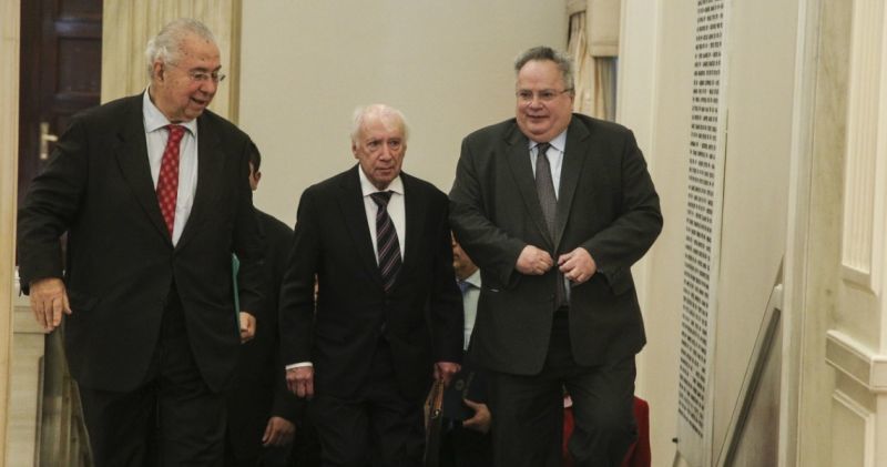 «Λιτή» ανακοίνωση του ΥΠΕΞ μετά τη συνάντηση Κοτζιά -Ντιμιτρόφ -Νίμιτς