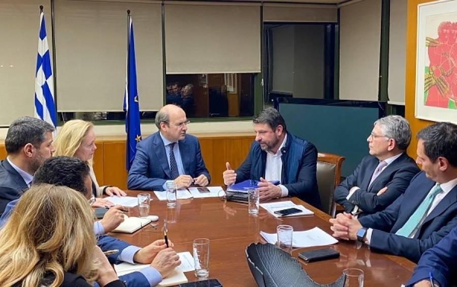 ΥΠΕΝ για κορονοϊό: Σε ετοιμότητα οι υποδομές ηλεκτρισμού-φυσικού αερίου