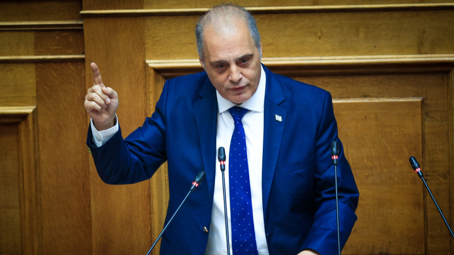 Βελόπουλος-«Κόκκινα δάνεια»: Να ρίξουν την κυβέρνηση, να λυθεί το πρόβλημα