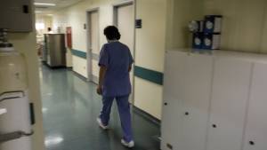 Κορονοϊός-Ελλάδα: 30 θάνατοι και 2.249 νέα κρούσματα- 335 διασωληνωμένοι