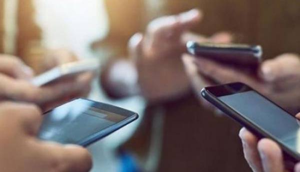 Μπλόκο στις αυθαίρετες χρεώσεις από πενταψήφιους αριθμούς βάζει η ΕΕΤΤ