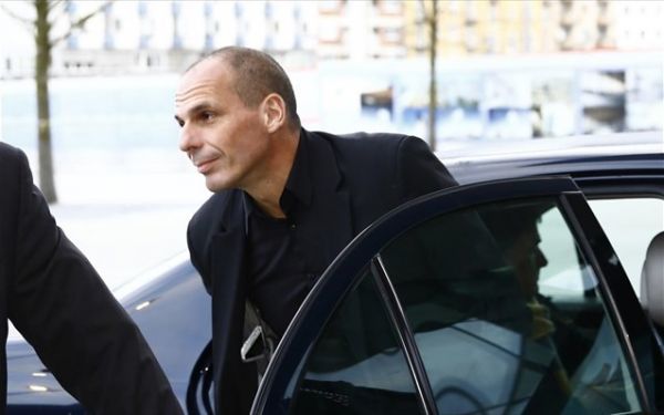 Βαρουφάκης και Μακρόν έψαξαν "τεχνικές" λύσεις