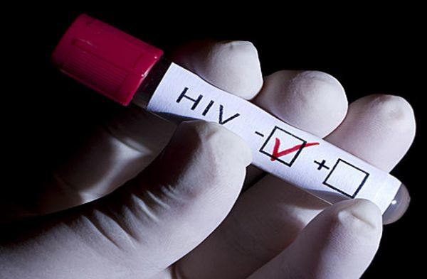 Διαθέσιμα στο ίντερνετ από σήμερα τεστ αυτοδιάγνωσης AIDS