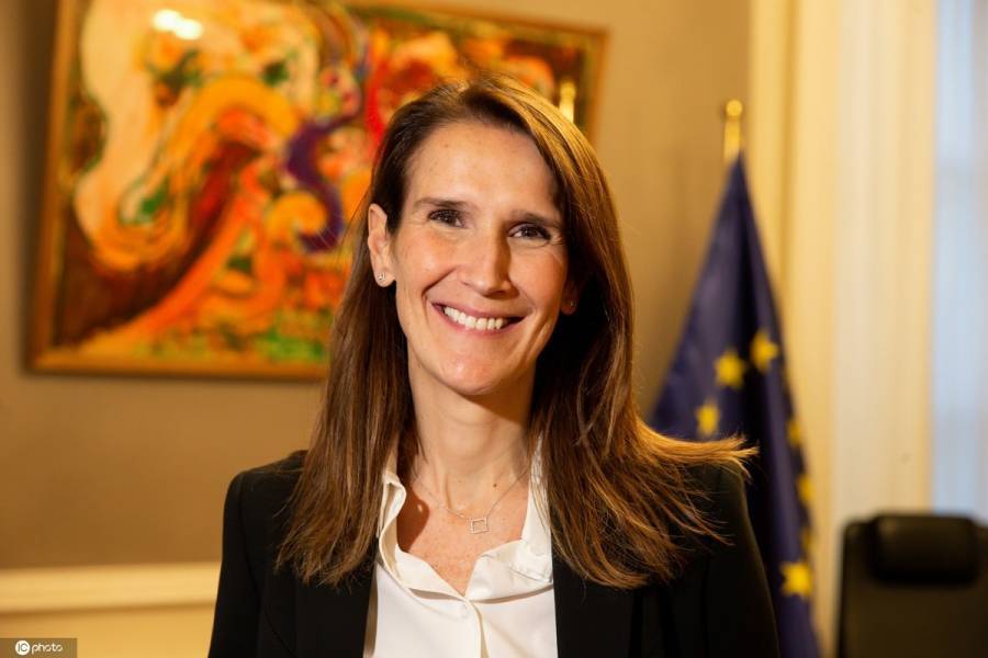 Στην εντατική, λόγω κορονοϊού, η υπουργός Εξωτερικών του Βελγίου