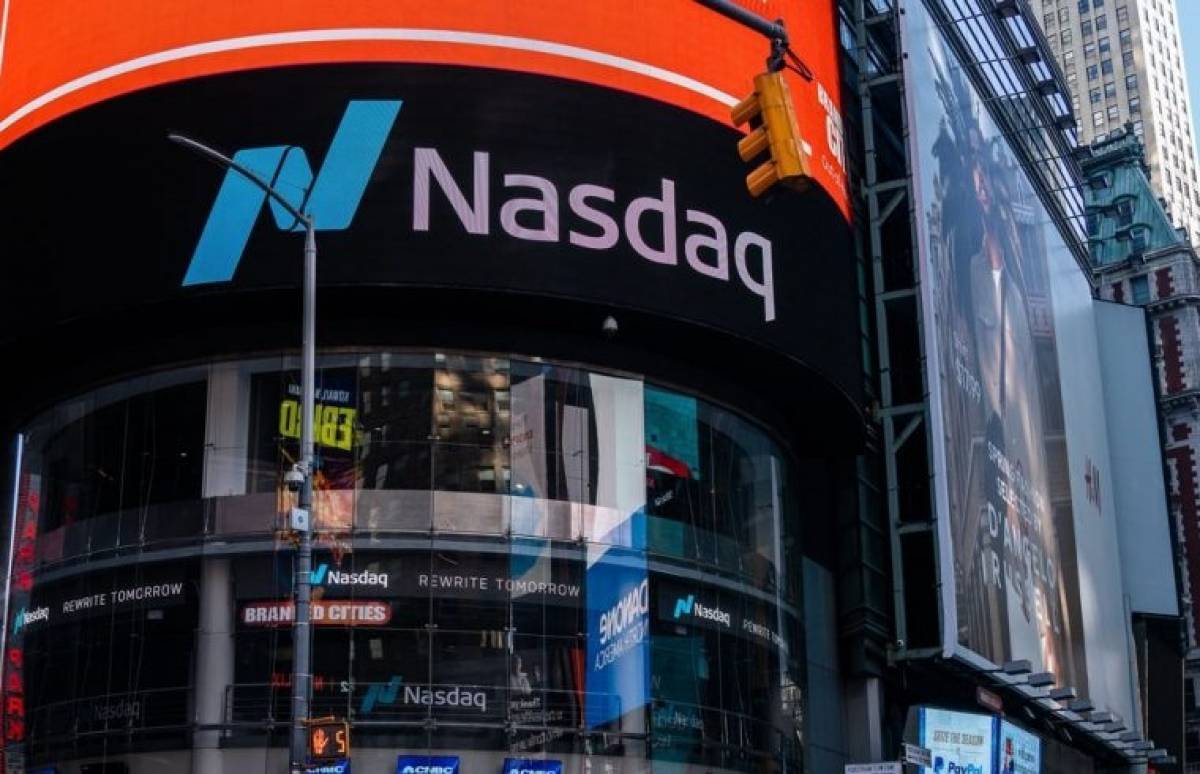 Με σπασμένα «φρένα» σε νέα ρεκόρ η Wall Street