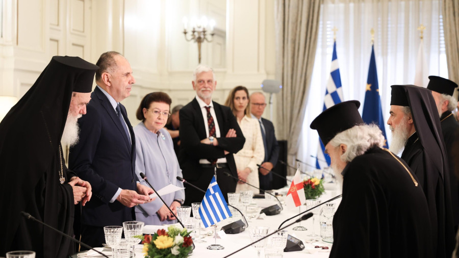 Γεραπετρίτης σε Πατριάρχη Θεόφιλο Γ: «Υπόθεση του Ελληνισμού» η προστασία του Πατριαρχείου Ιεροσολύμων