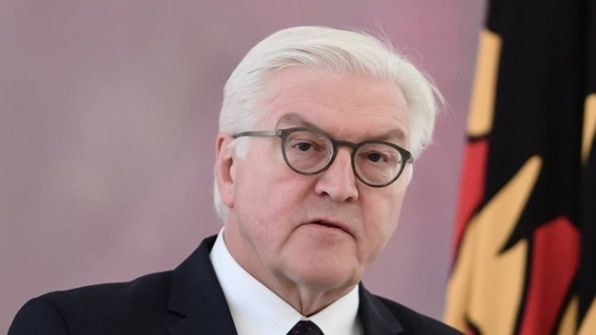 Σταϊνμάιερ: Ελπίζω σε ένα Brexit πριν τις Ευρωεκλογές
