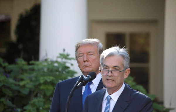 Τραμπ: Νέα επίθεση στον «αργό» Πάουελ (Fed) για τα επιτόκια – Είναι ανόητος και καταστροφικός