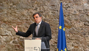 Σχοινάς: Συνεκτική λύση για το μεταναστευτικό στις αρχές του 2024