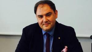 Σαρηγιάννης: Σχέδιο να μπαίνουμε και να βγαίνουμε από τη καραντίνα