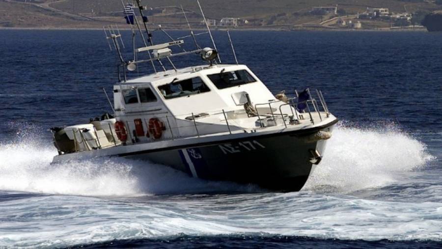 Παξοί: Δώδεκα μετανάστες νεκροί από βύθιση σκάφους- Συνεχίζονται οι έρευνες