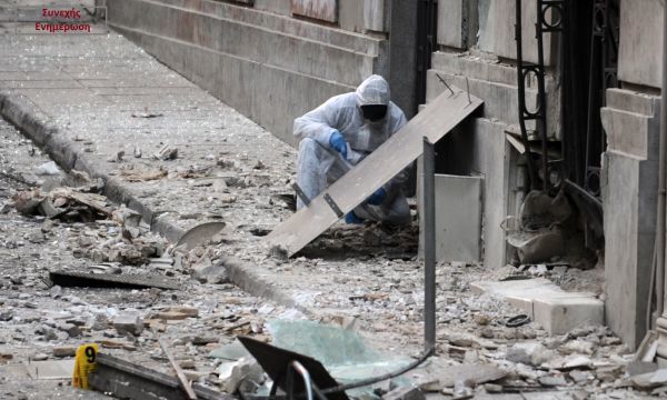 Τρομοκρατία-ΣΕΒ: «Βομβαρδισμένο» τοπίο η περιοχή-Δύο ύποπτοι από περιγραφές μαρτύρων (photos)