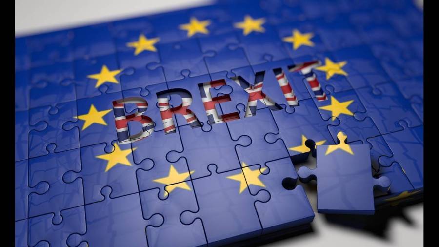 Βρετανία: Στο υπουργικό συμβούλιο οι συνομιλίες για το Brexit