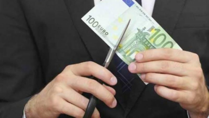 Συνεχίζονται οι περικοπές στις συντάξεις, νέες παρακρατήσεις από Οκτώβριο