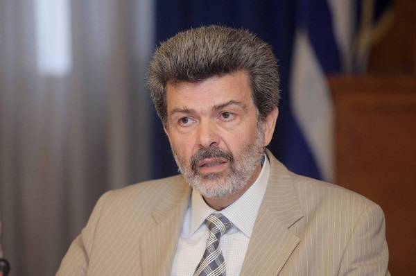 Μαραβέγιας: Ρεαλιστικός ο προϋπολογισμός- Φτιάχτηκε πάνω σε… κινούμενη άμμο