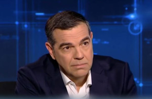 Ο Τσίπρας, οι τράπεζες και η αναζήτηση πολιτικής κατεύθυνσης