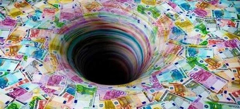 Αργοπεθαίνει ο ΟΑΕΕ- Οι μισοί ασφαλισμένοι αδυνατούν να πληρώσουν τις εισφορές