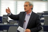 Παρέμβαση της Κομισιόν για την υπόθεση του Κ. Σακκά θέλει ο ΣΥΡΙΖΑ