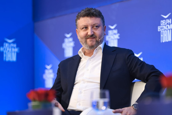 ΕΚΚΟΜΕΔ: Κάθε ευρώ δημόσιας δαπάνης αποδίδει 4,2 ευρώ στην οικονομία