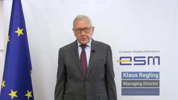 Ρέγκλινγκ: «'Η τώρα ή ποτέ» για την ελληνική οικονομία