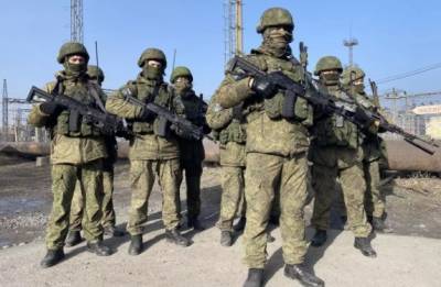 Διαβεβαίωση Πούτιν: Μόνο «επαγγελματίες» στρατιώτες θα σταλούν στην Ουκρανία