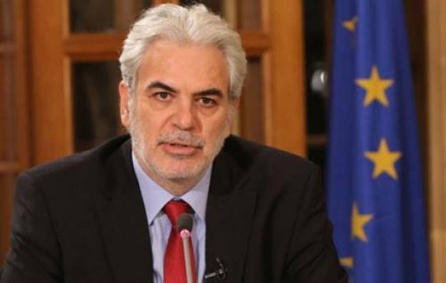 Στην Ελλάδα ο Επίτροπος Στυλιανίδης - Συνάντηση με την πυροσβεστική