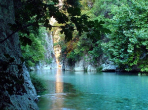 Οι πύλες της κόλασης στη Γη