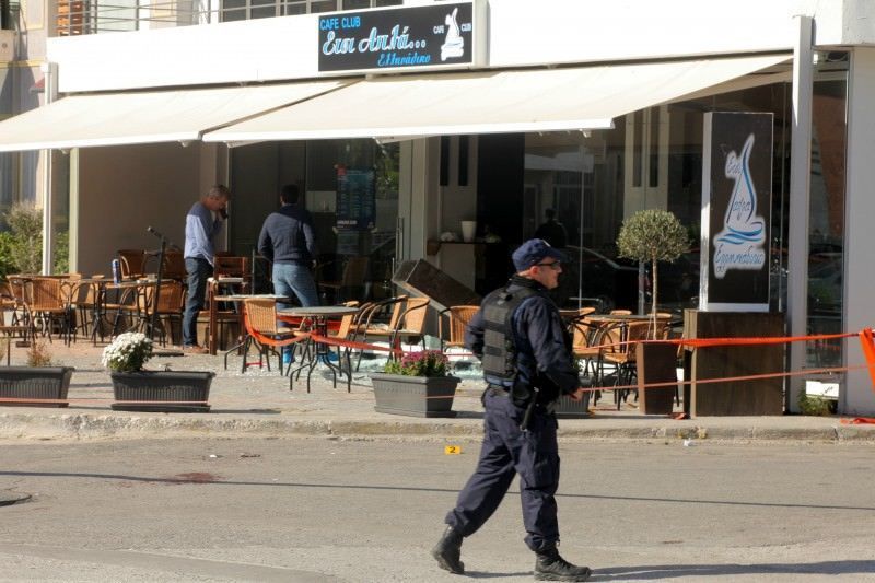 Άφαντος ο δράστης του μακελειού στο Μικρολίμανο - Έρευνες σε ξενοδοχείο