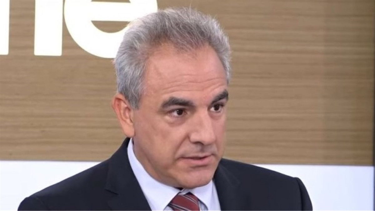 Ρώσοι φαρσέρ «παγίδευσαν» τον... λαλίστατο Θ. Ντόκο - Για υβριδική επίθεση κάνει λόγο η κυβέρνηση