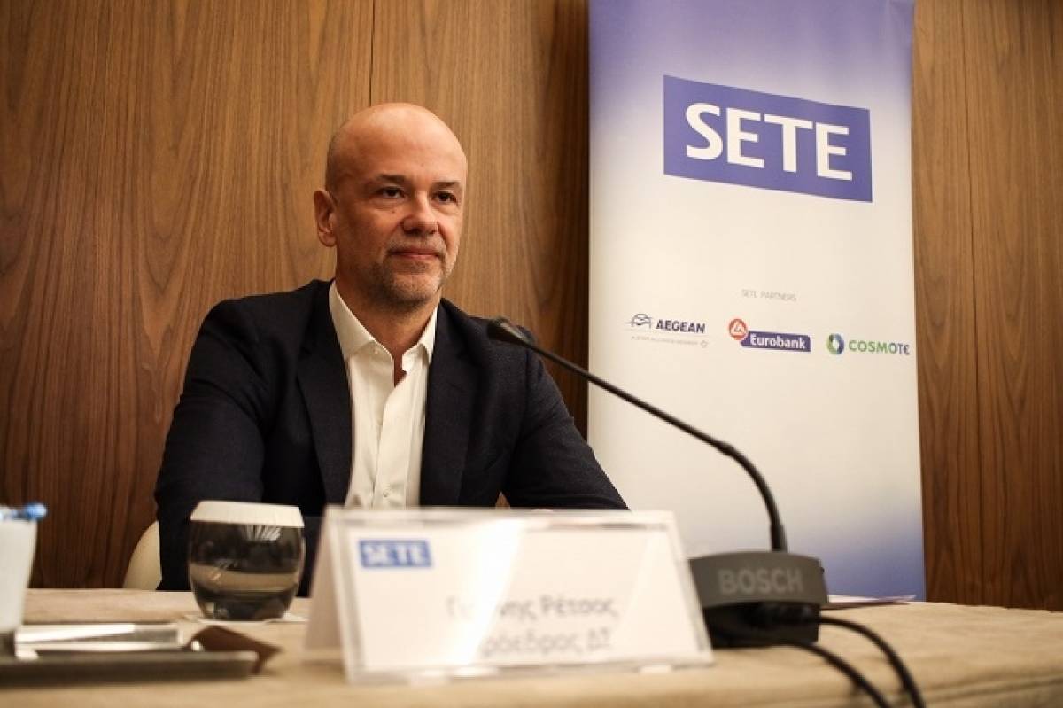 Ρέτσος: Να ξεφύγουμε από την «αριθμολαγνεία» στον τουρισμό