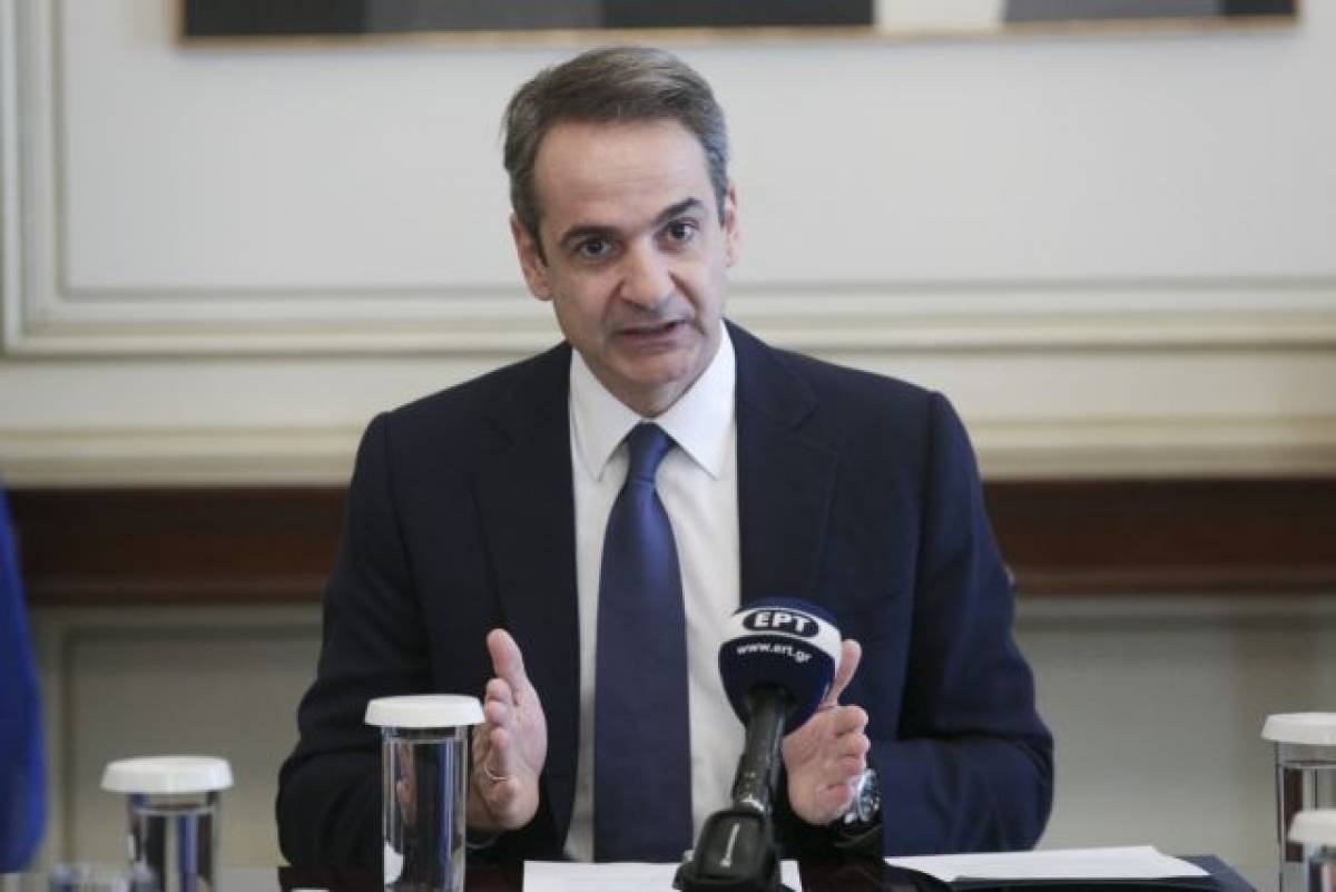 Κλείνουν παραλίες και χιονοδρομικά κέντρα με εντολή Μητσοτάκη
