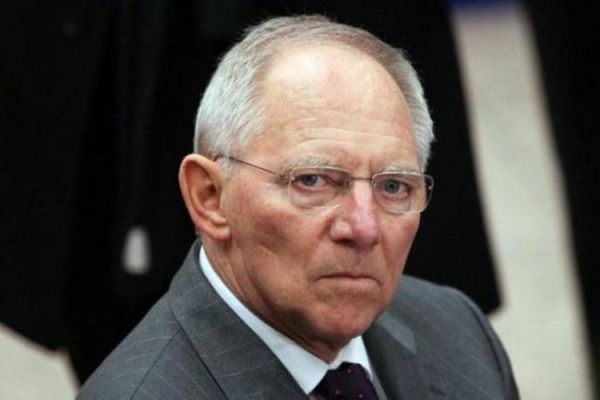 Στο Eurogroup θα συζητηθεί η προληπτική γραμμή στήριξης της Ελλάδας, δήλωσε ο Σόιμπλε