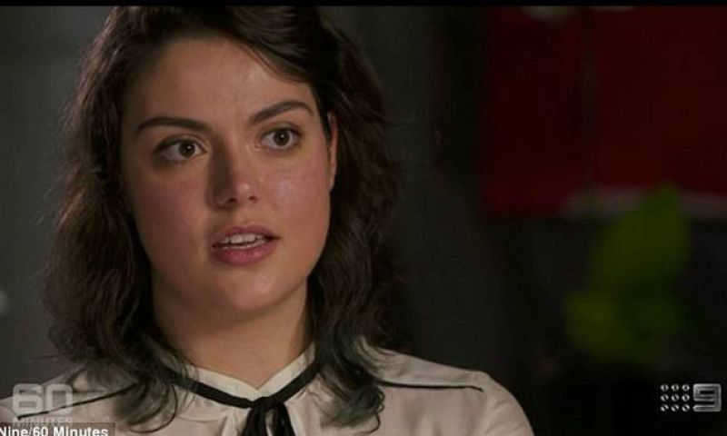 Παρίσι-Μακελειό: Συγκλονίζει η 19χρονη Emma-«Με πυροβόλησαν, έπρεπε να συνεχίσω»