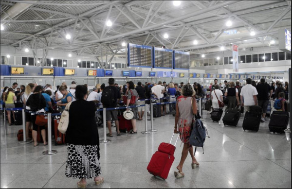 Αυξημένη η αεροπορική κίνηση του πρώτου πενταμήνου-Πάνω από 14 εκατ.επιβάτες