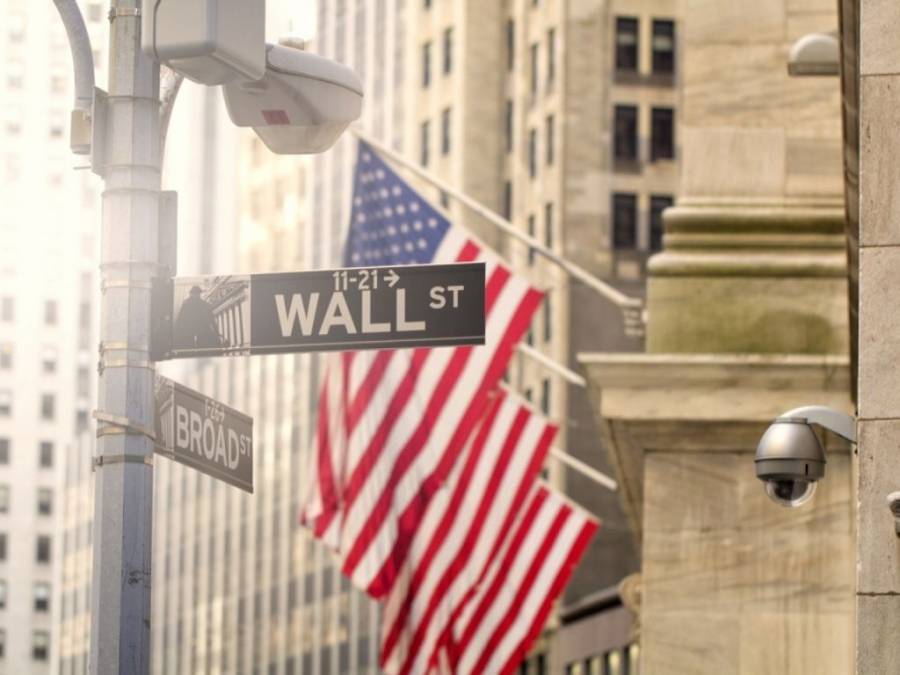 Πιέσεις στη Wall Street λόγω Τραμπ και εταιρικών αποτελεσμάτων