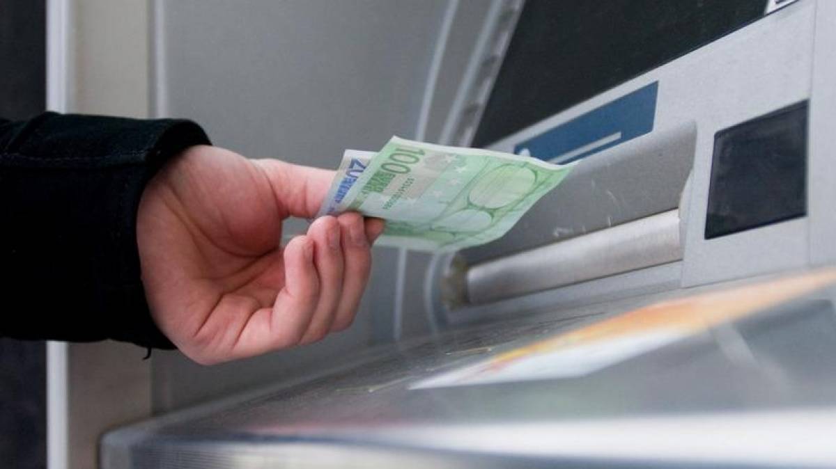 Αποζημίωση ειδικού σκοπού: Ποιοι ελεύθεροι επαγγελματίες έχουν λαμβάνειν το Μάιο
