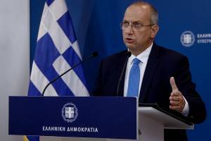 Οικονόμου: Δεν υποστηρίζουμε τους διχασμούς με τα νέα μέτρα