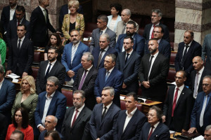 Βουλή: «Ναι» στην άρση της ασυλίας των 11 «Σπαρτιατών» βουλευτών