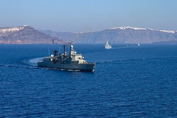 Προσφυγικό:Αποβατικά του ΝΑΤΟ θα στέλνουν στην Τουρκία πρόσφυγες και μετανάστες