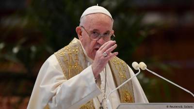 Υπέρ του κορονο-ομολόγου τάχθηκε εμμέσως ο Πάπας Φραγκίσκος
