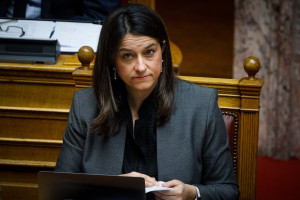 Κεραμέως για αξιολόγηση: Τίποτα δεν βελτιώνεται αν δεν αξιολογείται πρώτα
