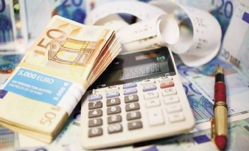 Μίνι φορολογικό νομοσχέδιο εν αναμονή των διαπραγματεύσεων