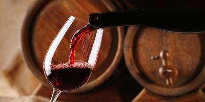 Τιμή ρεκόρ για το ελληνικό κρασί σε επετειακή φιλανθρωπική δημοπρασία