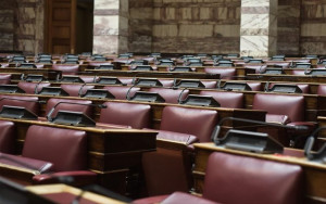 Επιτροπή Θεσμών- Κοντολέων: Δεν γνώριζε ο Μητσοτάκης-Αναπάντητο το «γιατί» Ανδρουλάκη