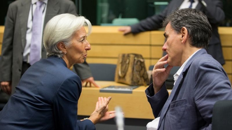Σε γρήγορη αξιολόγηση και αναδιάρθρωση χρέους συμφωνούν Τσακαλώτος- Λαγκάρντ