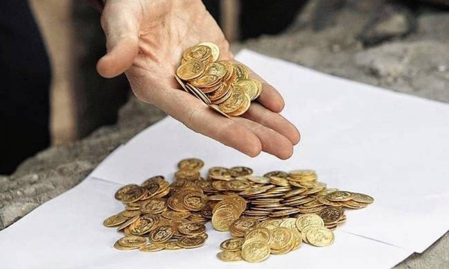 Πόσα εκατομμύρια χρυσές λίρες Αγγλίας πούλησαν οι Ελληνες στη 10ετία της ύφεσης