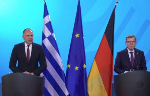 Γεραπετρίτης: «Καμία εμπλοκή της Ελλάδας στον πόλεμο» – Βάντεφουλ: «Δεν είμαστε ουδέτεροι στα ελληνοτουρκικά»