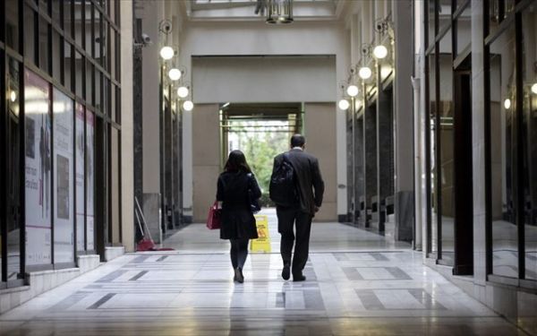ΕΑΣΕ/ICAP-CEO General Index: Άλλαξε το οικονομικό κλίμα-Οριακή βελτίωση