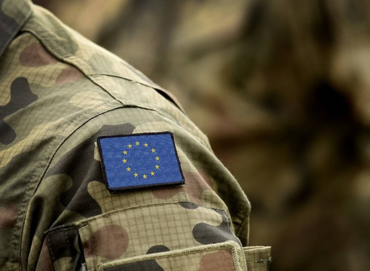 Στα σκαριά ευρωστρατός με 5.000 στρατιώτες έως το 2025